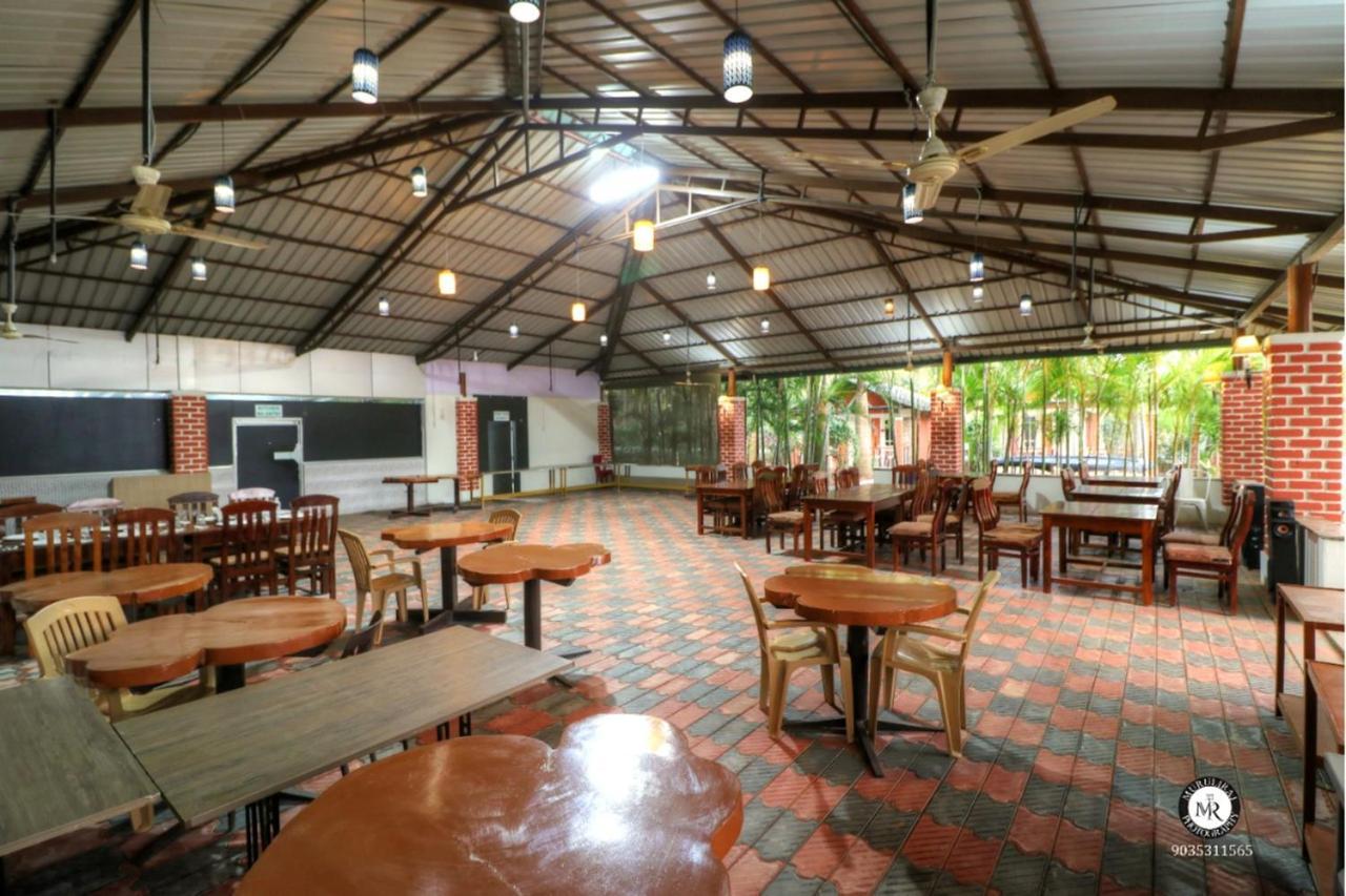 Coorg Nesara Hotel And Resort Kushalnagar Exterior photo