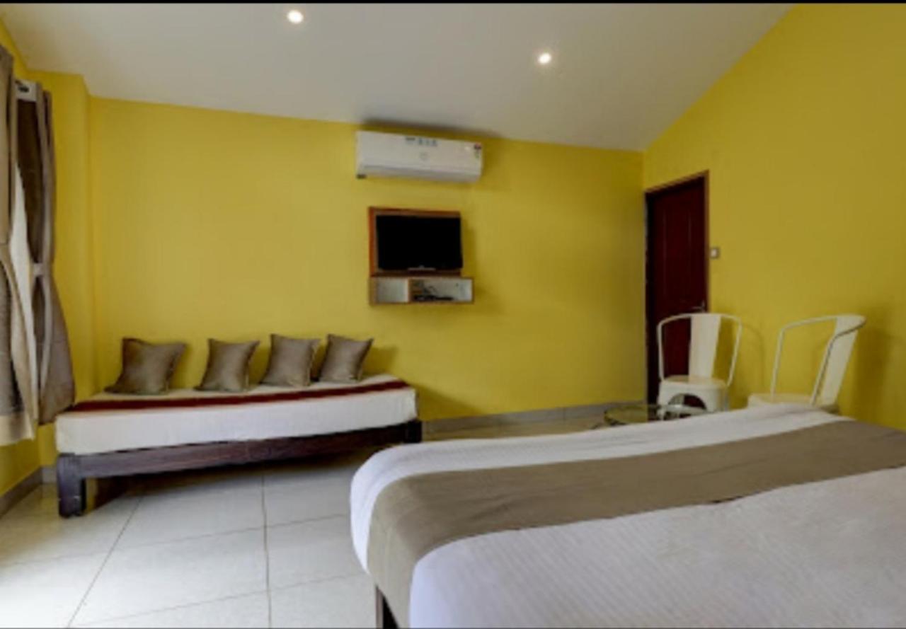 Coorg Nesara Hotel And Resort Kushalnagar Exterior photo