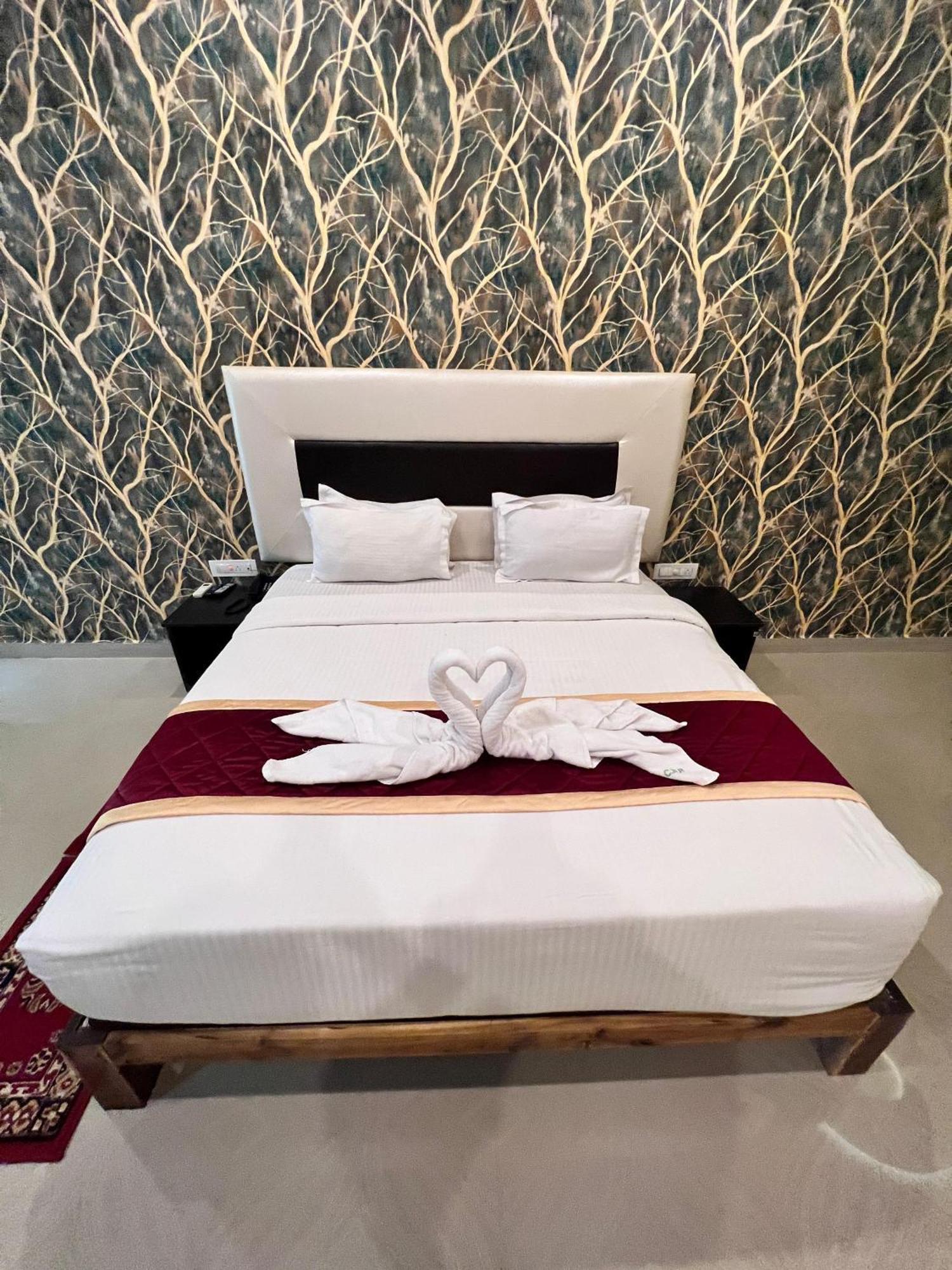 Coorg Nesara Hotel And Resort Kushalnagar Exterior photo